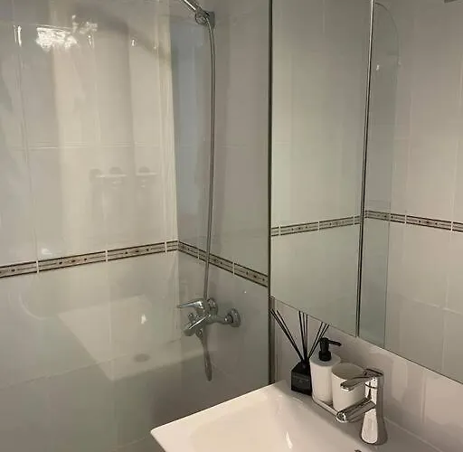 Puskas Costa De Antigua