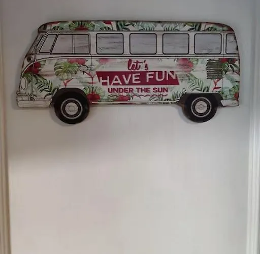 Puskas Costa De Antigua